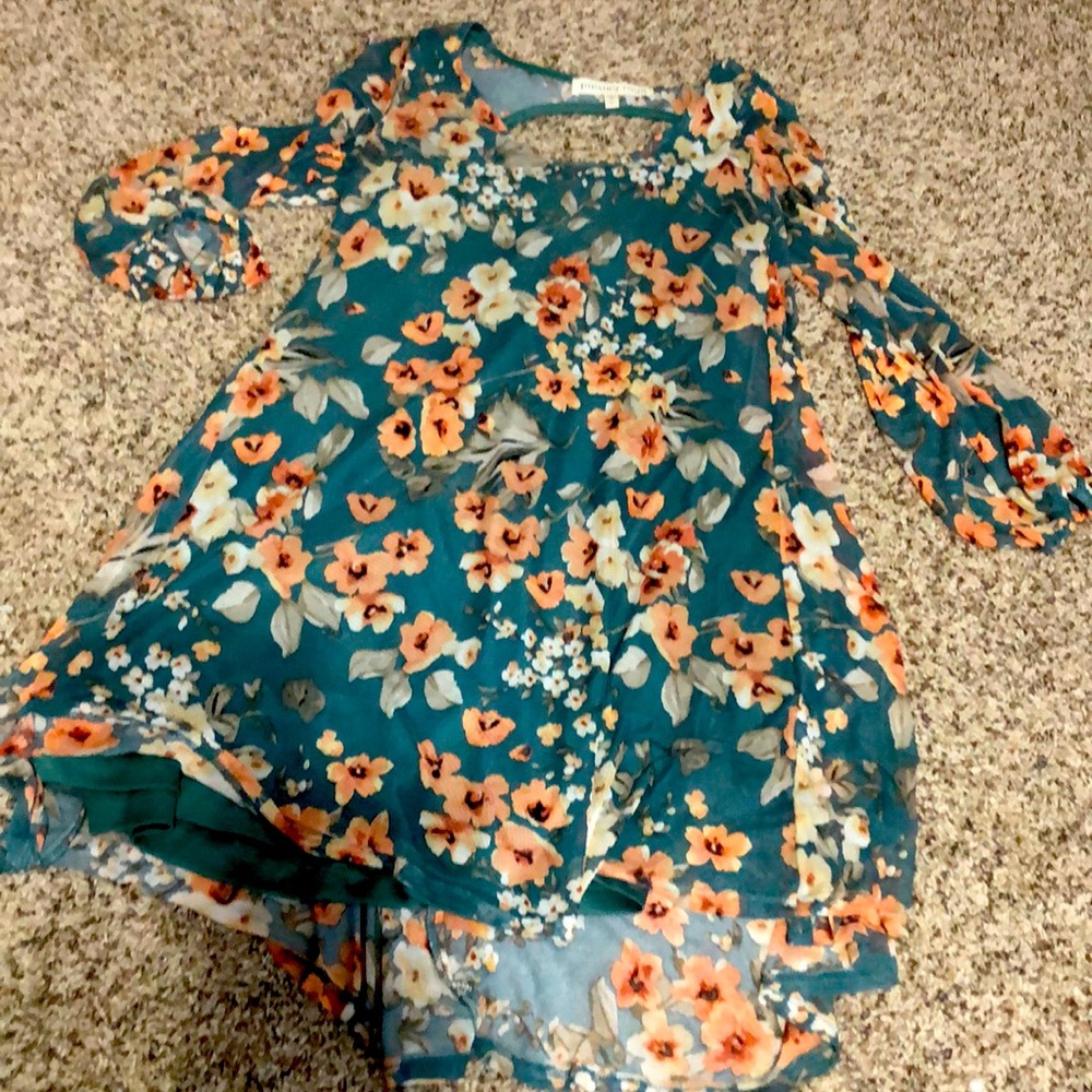 Paisley Raye Keyhole dress